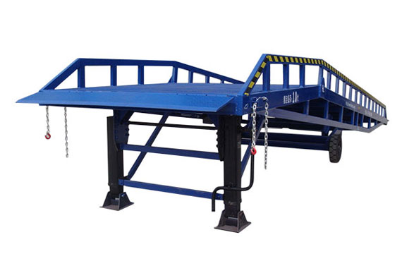 移動(dòng)液壓式登車橋