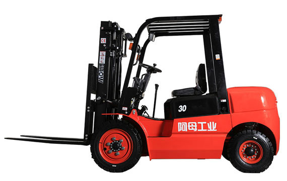 3.0-3.5噸T3國產(chǎn)發(fā)動(dòng)機(jī)內(nèi)燃叉車（排放標(biāo)準(zhǔn)國3）